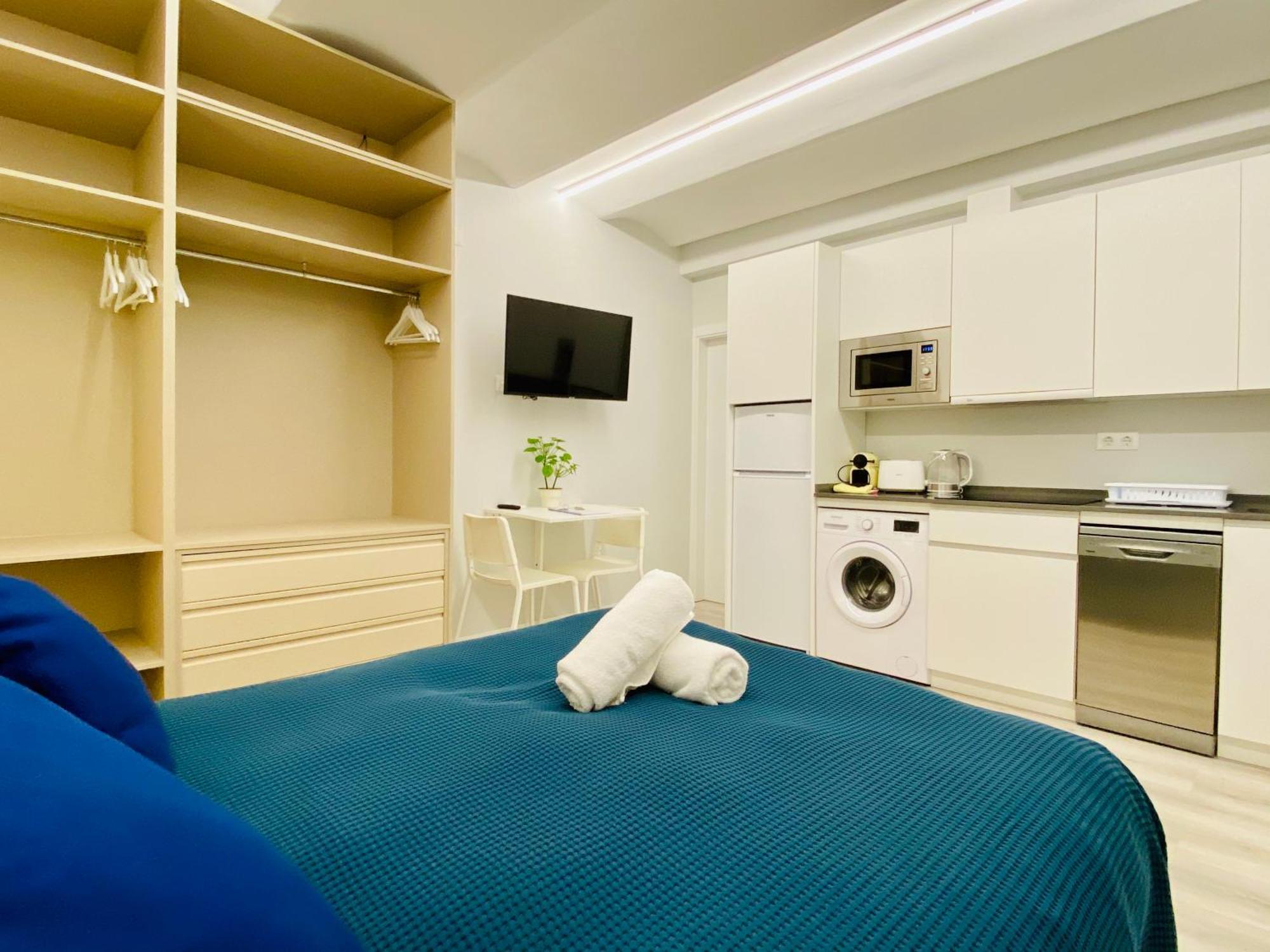 Estudio Centro Madrid Santa Ana Puerta Del Sol エクステリア 写真